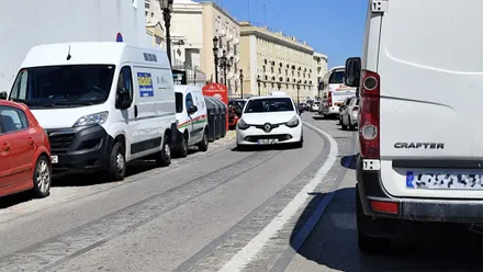 El PSOE denuncia “improvisación” y “caos circulatorio” y señala a Bruno García por la obra de la calle Honduras