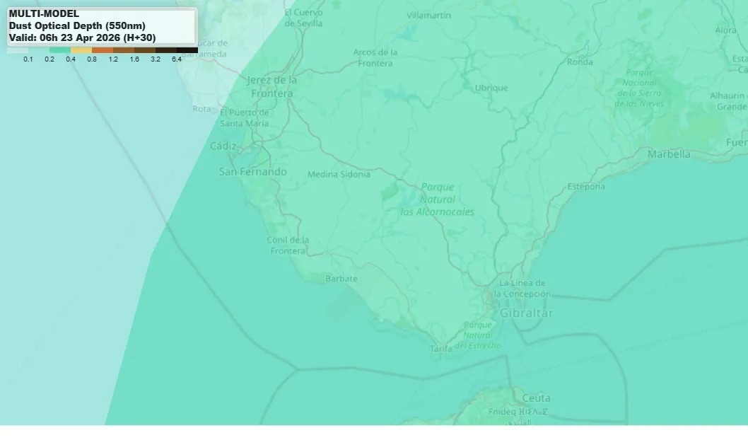 La calima se resiste en Cádiz mientras se acerca un cambio de tiempo con lluvias desde el viernes