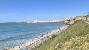 Cáidz va a vivir un fin de semana de calor prácticamente veraniego. Foto: José Luis Porquicho Prada.
