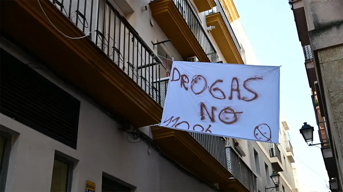 Santa María se llena de pancartas contra la droga: el 11006 vuelve a alzar la voz en sus calles