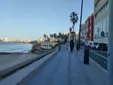 Miércoles Santo en Cádiz con sol, sensación de primavera y menos viento por la tarde