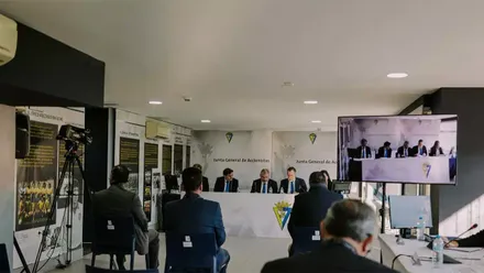 Imagen de la Junta accionistas del Cádiz CF de diciembre de 2025. Foto: Cádiz CF.