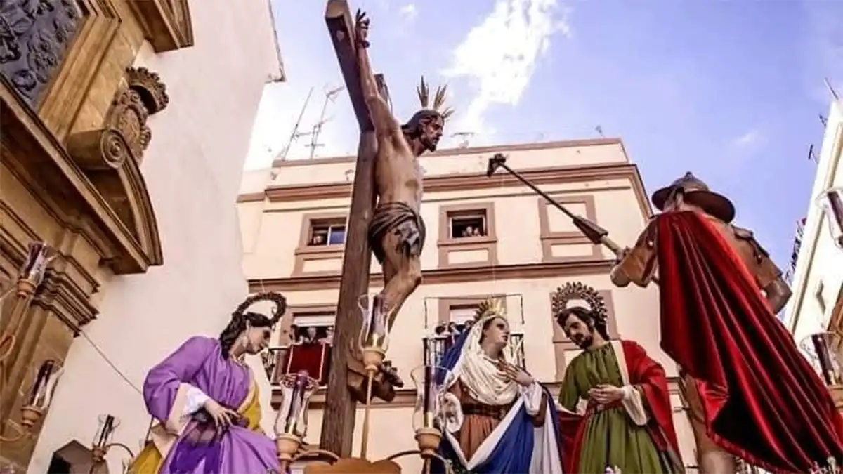 Viernes Santo en la Semana Santa de Cádiz 2026: horarios, recorridos y predicción meteorológica