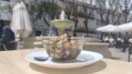 Ya huele a caracoles en Cádiz: arranca una temporada cada vez más larga