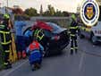 Trágico accidente en Conil con dos mujeres atrapadas en un automóvil y una víctima mortal