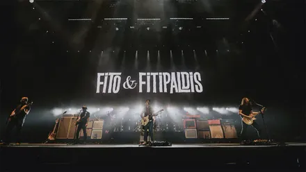 Fito y Fitipaldis en Cádiz: entre el éxito musical y de públicos y las dudas y quejas con la organización por los accesos y las salidas