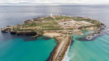 Carretera de Isla a Tarifa y la isla.