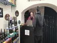 Un rincón en Cádiz para amantes de la cultura cervecera: más de 250 cervezas y una forma única de descubrirlas