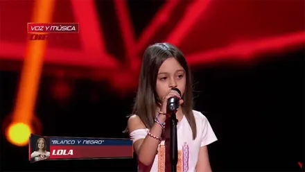 Lola, cantando un tema de Malú en las audiciones de 'La Voz Kids'. Foto: Atresmedia.
