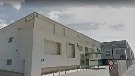 Fachada del Centro de Salud de La Milagrosa.
