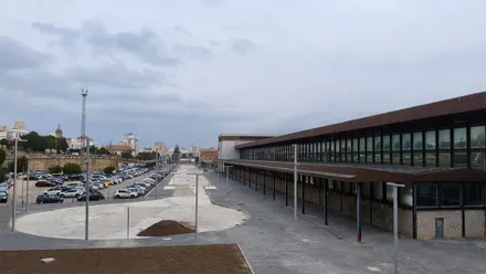 Nubes sobre la estación de Cádiz este 2 de mayo. Foto: Eulogio García.