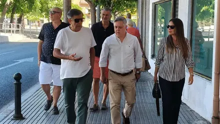 El PSOE acusa a Bruno García de dar "otro bandazo" con el aparcamiento y le recuerda las 1.240 plazas prometidas en campaña