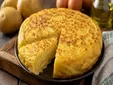 El inesperado origen de la tortilla de patatas: durante años nadie quería comer patatas en España