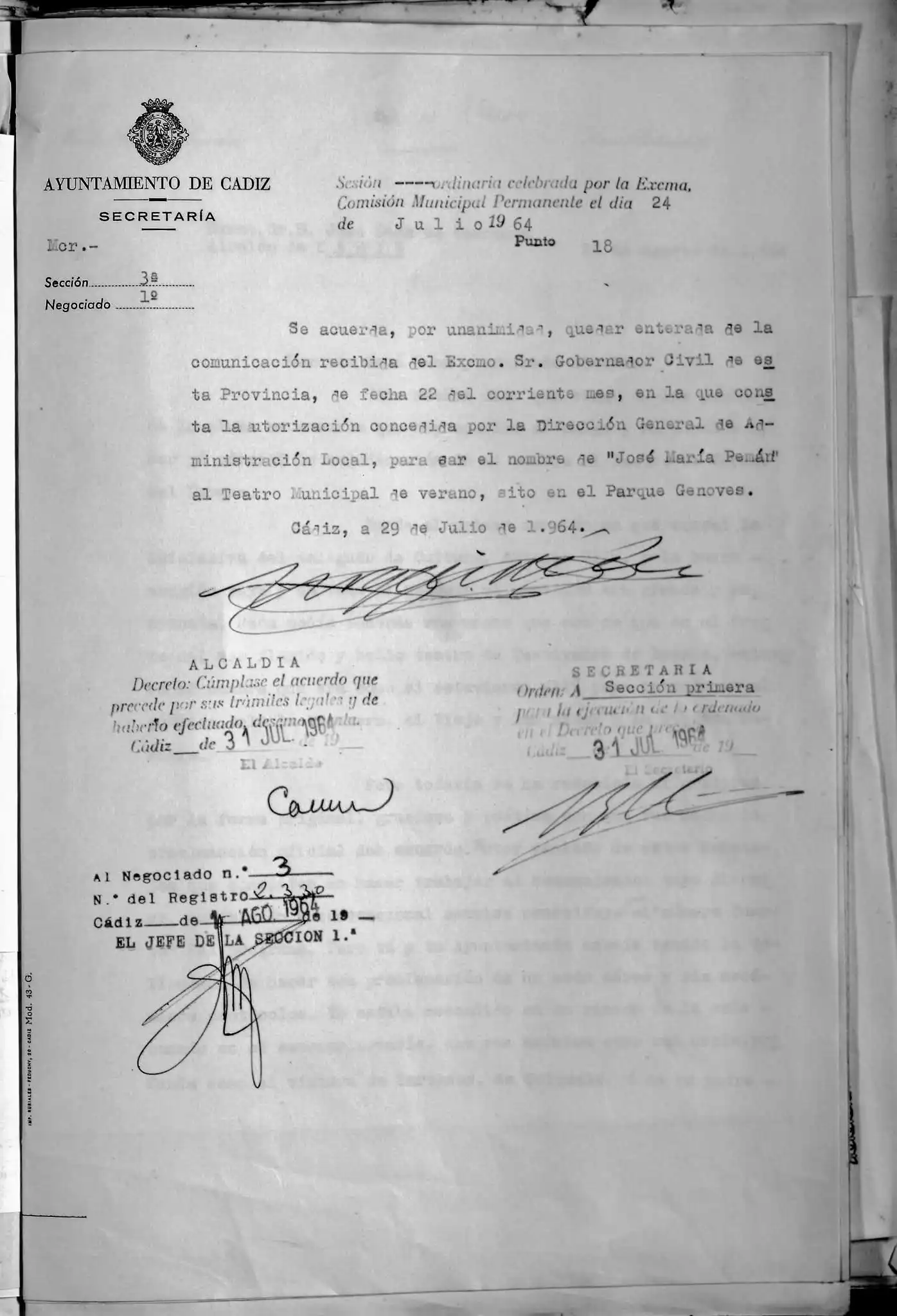 Página del expediente que recoge su aprobación por unanimidad. Foto: Archivo Histórico Provincial.