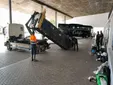 Desalojan a varias personas sin hogar de la estación de autobuses de Sanlúcar tras semanas ocupando la zona