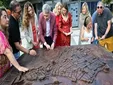 La nueva maqueta accesible de Cádiz ya puede visitarse frente a la Oficina de Turismo de Canalejas