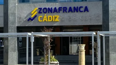 Imagen de la sede de la Zona Franca de Cádiz.