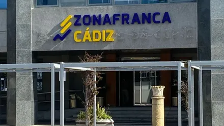 Imagen de la sede de la Zona Franca de Cádiz.