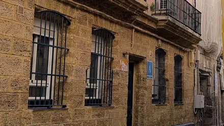 Pensión de la calel Soledad de Cádiz.