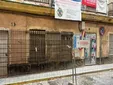 Denuncian la paralización de las obras de las viviendas de alquiler social de Sagasta pese a mantenerse el estrechamiento de la calzada