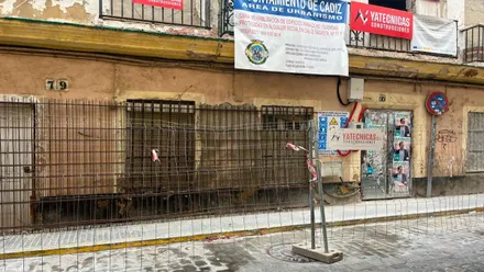 Estado de la obra que denuncia Adelante Izquierda Gaditana.