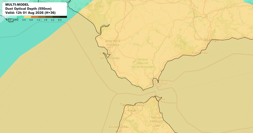 Mapa de calma previsto para el mediodía de este 1 de agosto con gran presencia de polvo en suspensión que cubre toda la provincia de Cádiz.