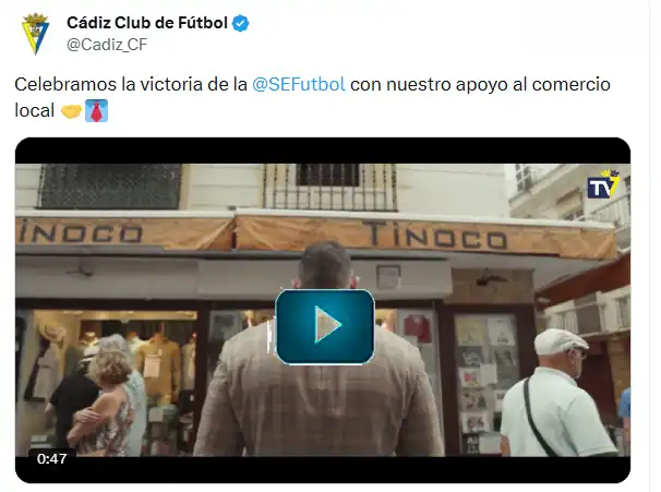 El Cádiz CF se toma con humor la carga gaditana: Christian Septien visita una de sus 'tiendas de cabecera' en la ciudad
