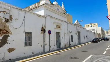 VOX tacha de "propaganda ideológica" el espacio de memoria democrática en el parque del antiguo cementerio