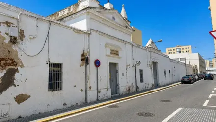 VOX tacha de "propaganda ideológica" el espacio de memoria democrática en el parque del antiguo cementerio