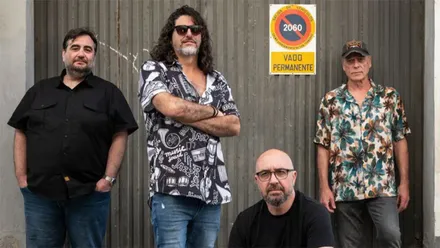 Formación del grupo musical Diexo.