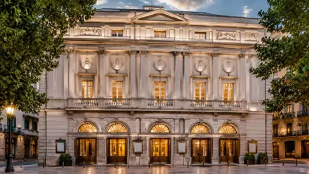 Fachada del Teatro Español de Madrid.