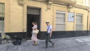 La finca número 32 de la Plaza de las Viudas fue en la que nación Fermññin Salcochea. Foto: José Luis Porquicho Prada.