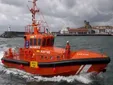 Rescatan a dos migrantes a la deriva en una tabla de paddle surf en pleno Estrecho de Gibraltar