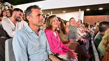 Bruno García y parte del equipo de Gobierno en la reapertura del Teatro Pemán este jueves 20 de agosto. Foto: Eulogio García.
