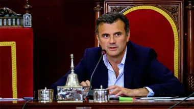 El alcalde de Cádiz, Bruno García, en el Pleno extraordinario de este jueves 27 de agosto.