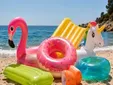 La OCU lanza una seria advertencia sobre estos populares accesorios de playa: pueden ser peligrosos