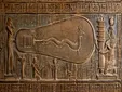 Las 'bombillas' de Dendera que desconciertan a primera vista: qué representan realmente estos relieves egipcios