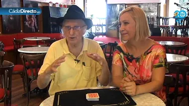 Juan Tamariz y su pareja, Consuelo Logia, en una entrevista concedida a Cádiz Directo hace 12 años.