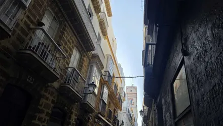 Cádiz ha amanecido con cielos despejados este 23 de agosto, en el que disfrutará de temperaturas suaves. Foto: José Luis Porquicho Prada.