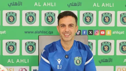Borja Jiménez durante la rueda de prensa previa al partido entre el Al-Ahli y el Al-Gharafa de la liga catarí.
