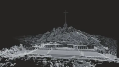Imagen de ‘Atlas de la desaparición’ en la que aparece una recreación digital del Valle de Cuelgamuros con la gran cruz sobre la montaña.
