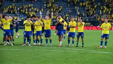 Los jugadores del Cádiz CF celebran el 4-0 ante la UD Leganés con su afición