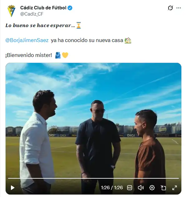 El Cádiz CF presenta a Borja Jiménez con otro vídeo al estilo Septién, que reaparece en Cádiz ante las cámaras